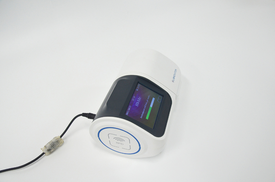 Analyseur d'Opreation POCT HbA1c d'étape de l'analyseur un de hématologie de sang total pour l'essai médical